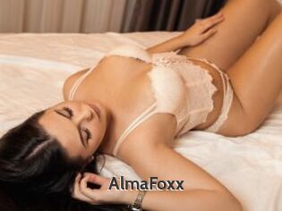 AlmaFoxx