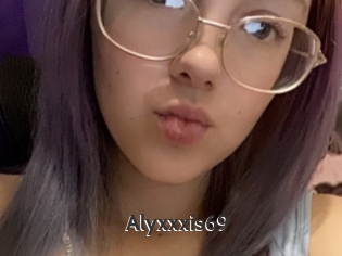 Alyxxxis69