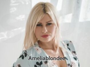 Ameliablondee