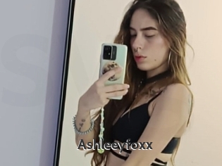 Ashleeyfoxx