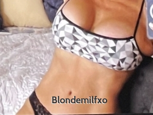 Blondemilfxo