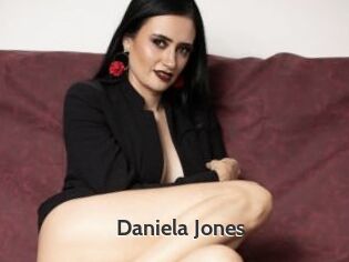 Daniela_Jones