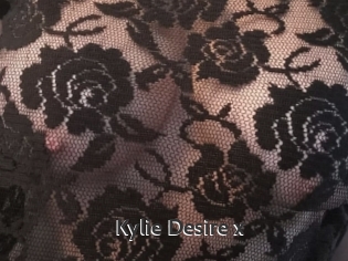 Kylie_Desire_x