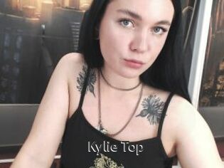 Kylie_Top