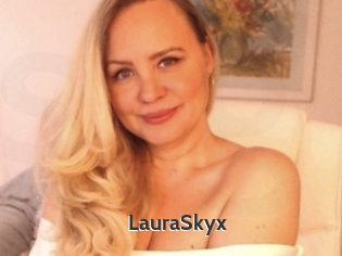 LauraSkyx