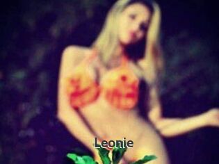 Leonie