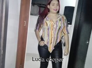 Lucia_cooper