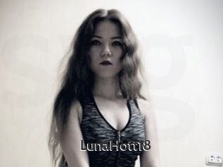 LunaHott18