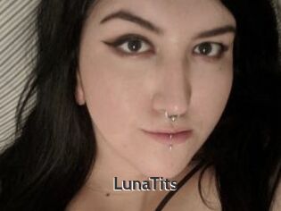 LunaTits