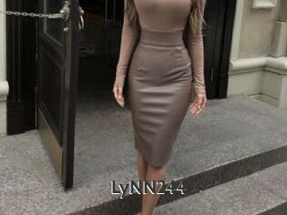 LyNN244