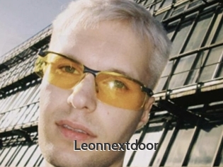 Leonnextdoor