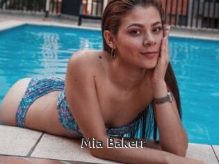 Mia_Bakerr