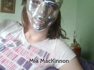 Mia_MacKinnon