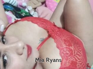 Mia_Ryans