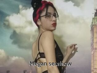 Megan_sexshow