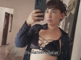 Melaniefederer