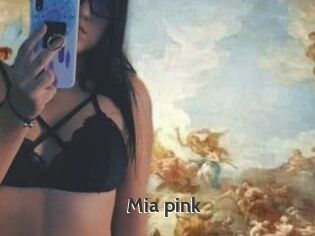 Mia_pink