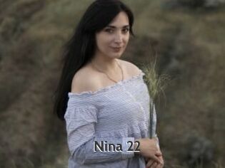 Nina_22