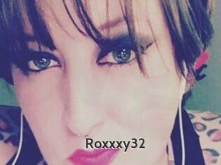 Roxxxy32