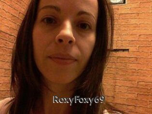 RoxyFoxy_69