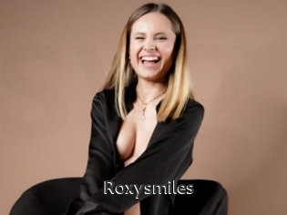 Roxysmiles