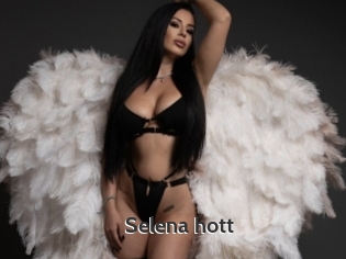 Selena_hott