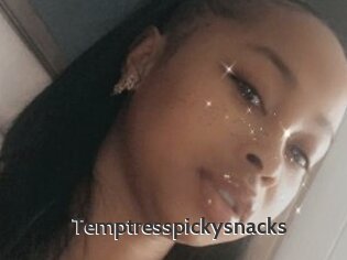 Temptresspickysnacks